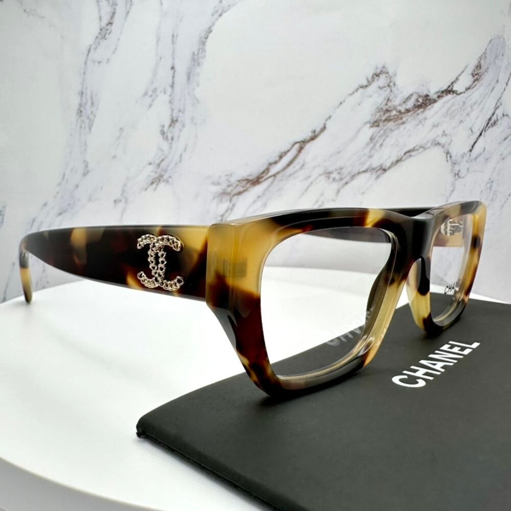 New CHANEL Eyeglasses Brown Gold Chain CC Rectangle 52mm Rx-able - Picture 4 of 16